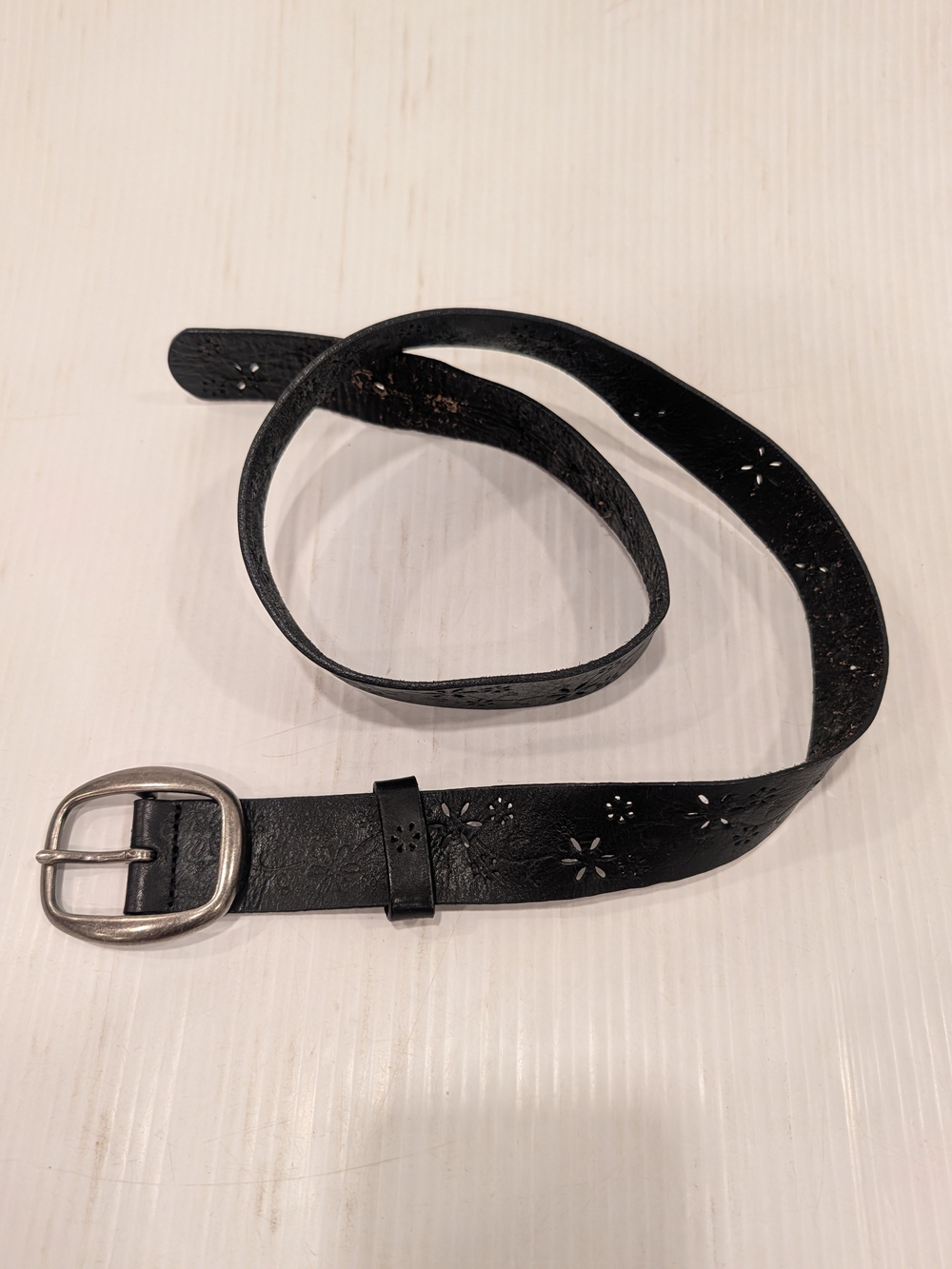 Women's Floral Cutout Black Leather Belt Size Small